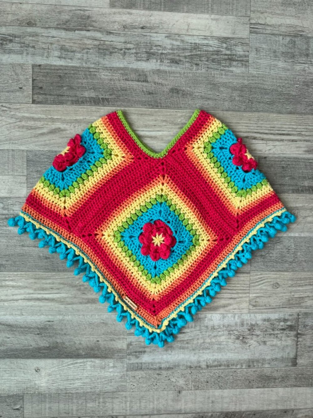 Rainbow Granny Square Handmade Crochet Small Poncho Fits XS/S K50 - Picture 1 of 6